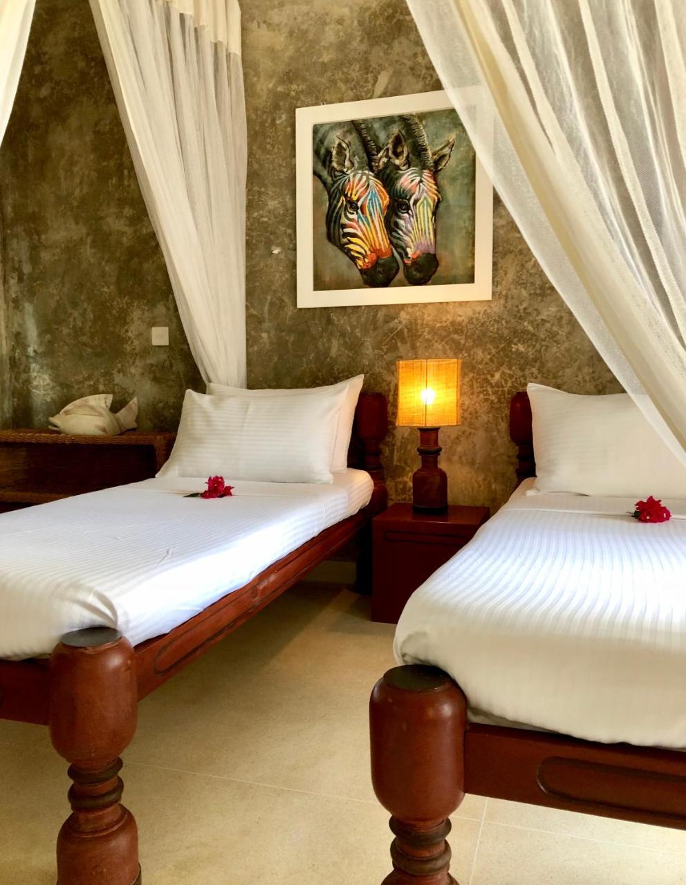 Amani Residence Beverly Suites Malindi Exterior photo
