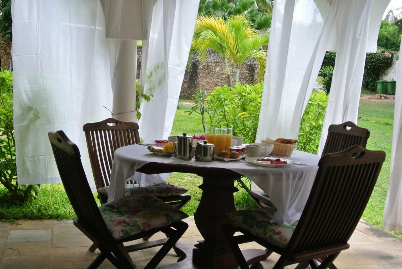 Amani Residence Beverly Suites Malindi Exterior photo