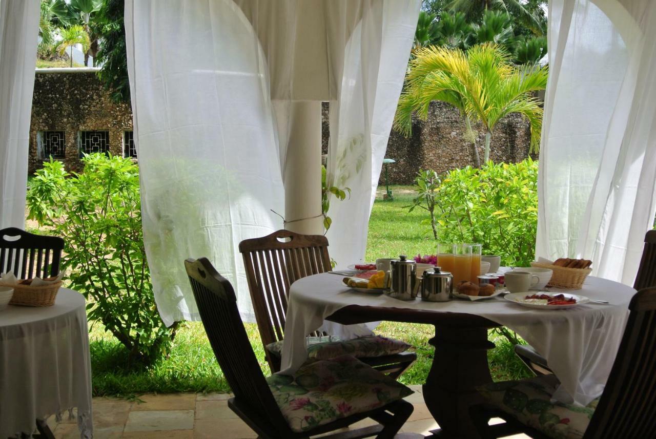 Amani Residence Beverly Suites Malindi Exterior photo